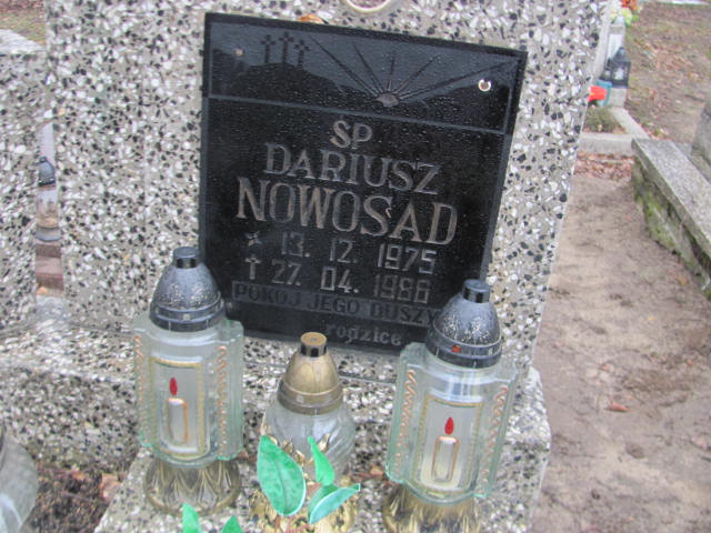 Dariusz Nowosad 1975 Węgorzyno - Grobonet - Wyszukiwarka osób pochowanych