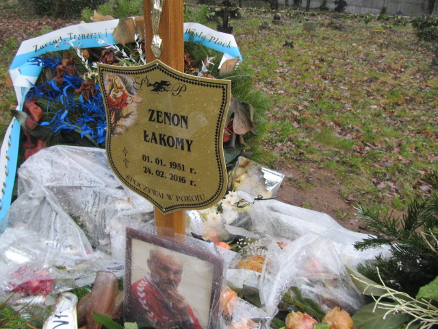 Zenon Łakomy 1951 Węgorzyno - Grobonet - Wyszukiwarka osób pochowanych